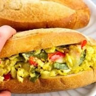 Pepper & Egg Sandwich