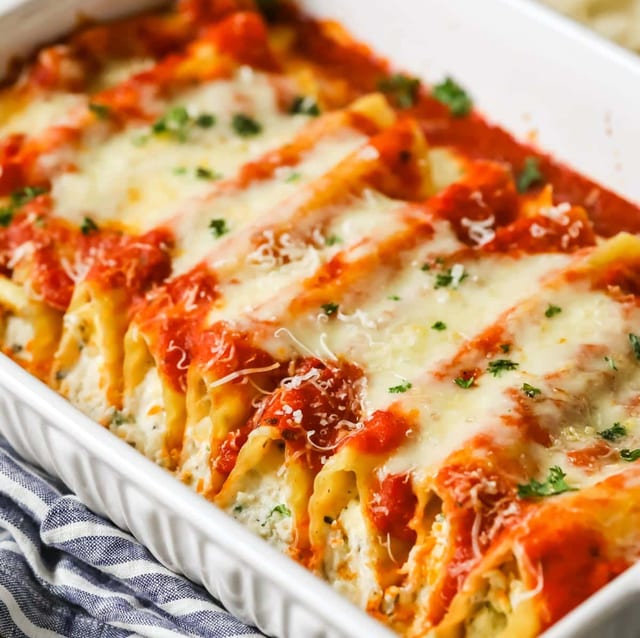 Manicotti.