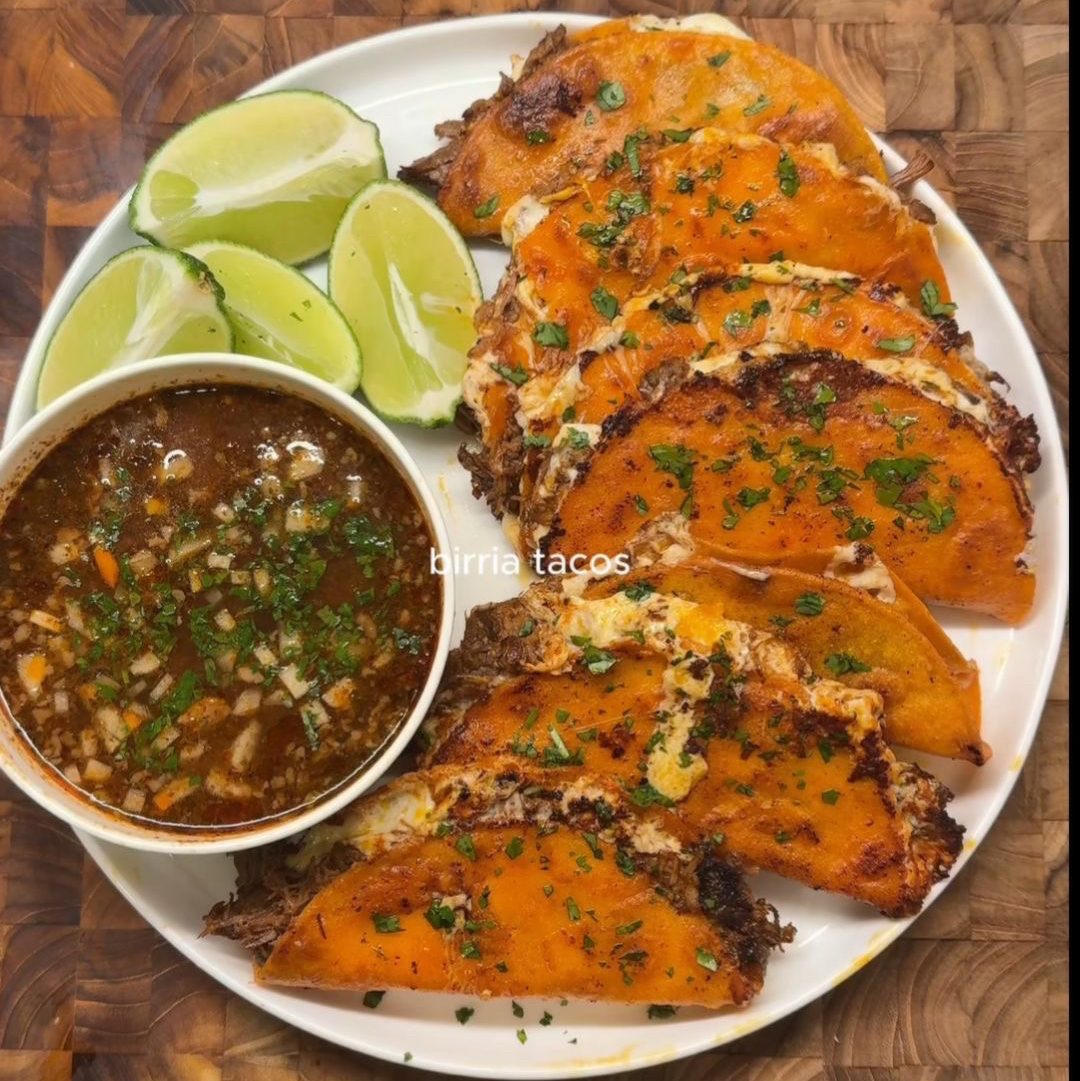 Quesabirria Tacos.