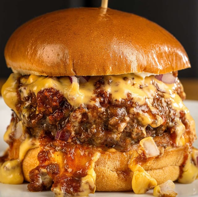Chili Cheese Burger.