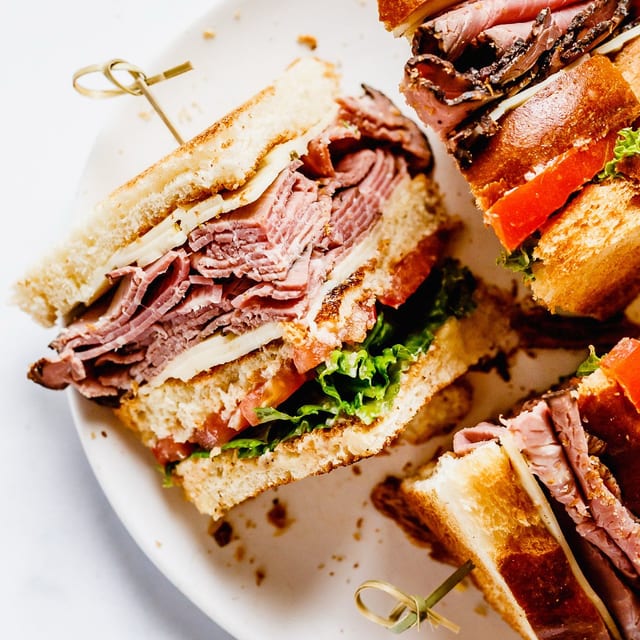 Roast Beef Club.
