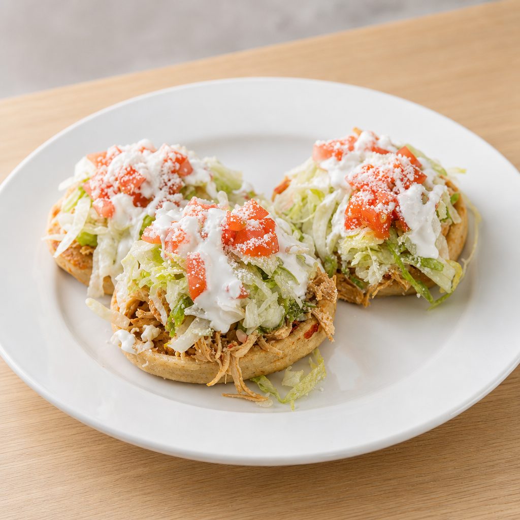 Pollo (Chicken) Sope.